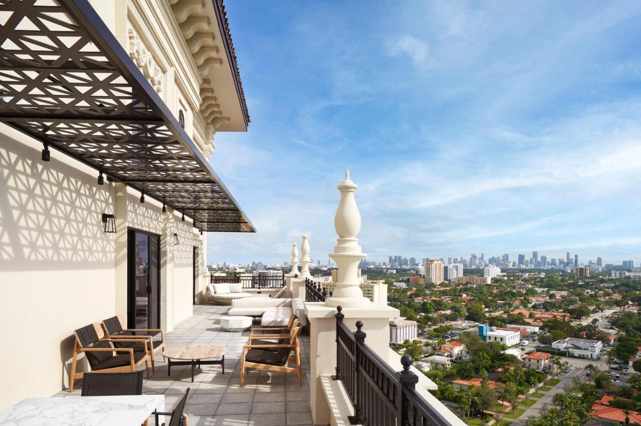 Loews Coral Gables Hotel Bagian luar foto