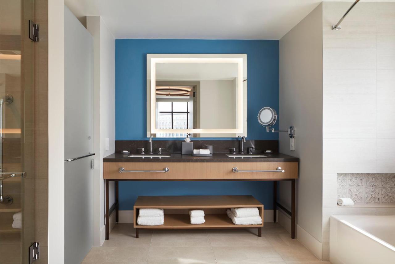 Loews Coral Gables Hotel Bagian luar foto